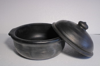 BLACK CLAY COOKWARES