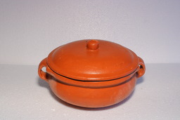 Handmade with Handel pot