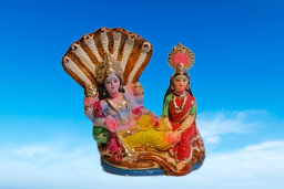 Navaratri Golu Collections Lord Vishnu Laxmi Narayan Sitting on Ananta Sheshnaag Decorative Showpiece  